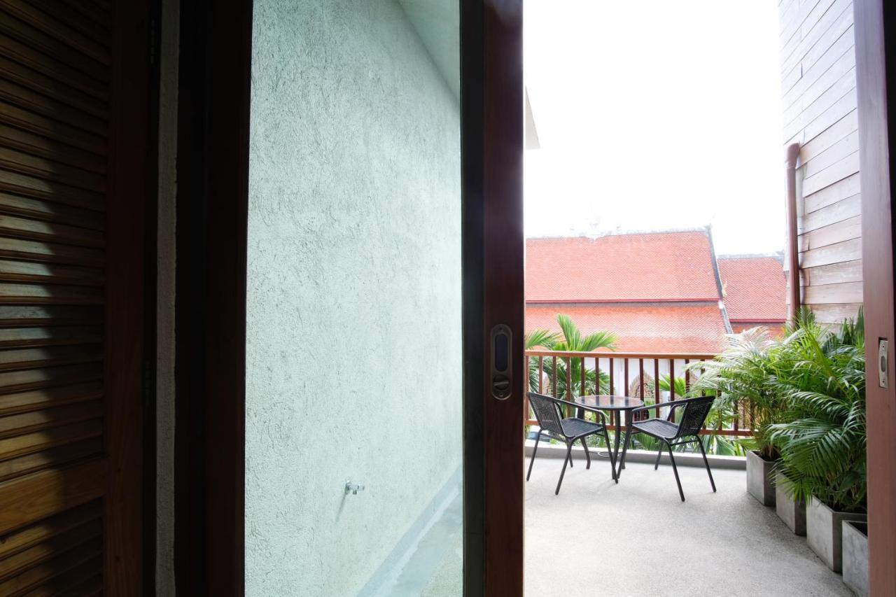 Tapae Gate Villa Chiang Mai Exterior foto